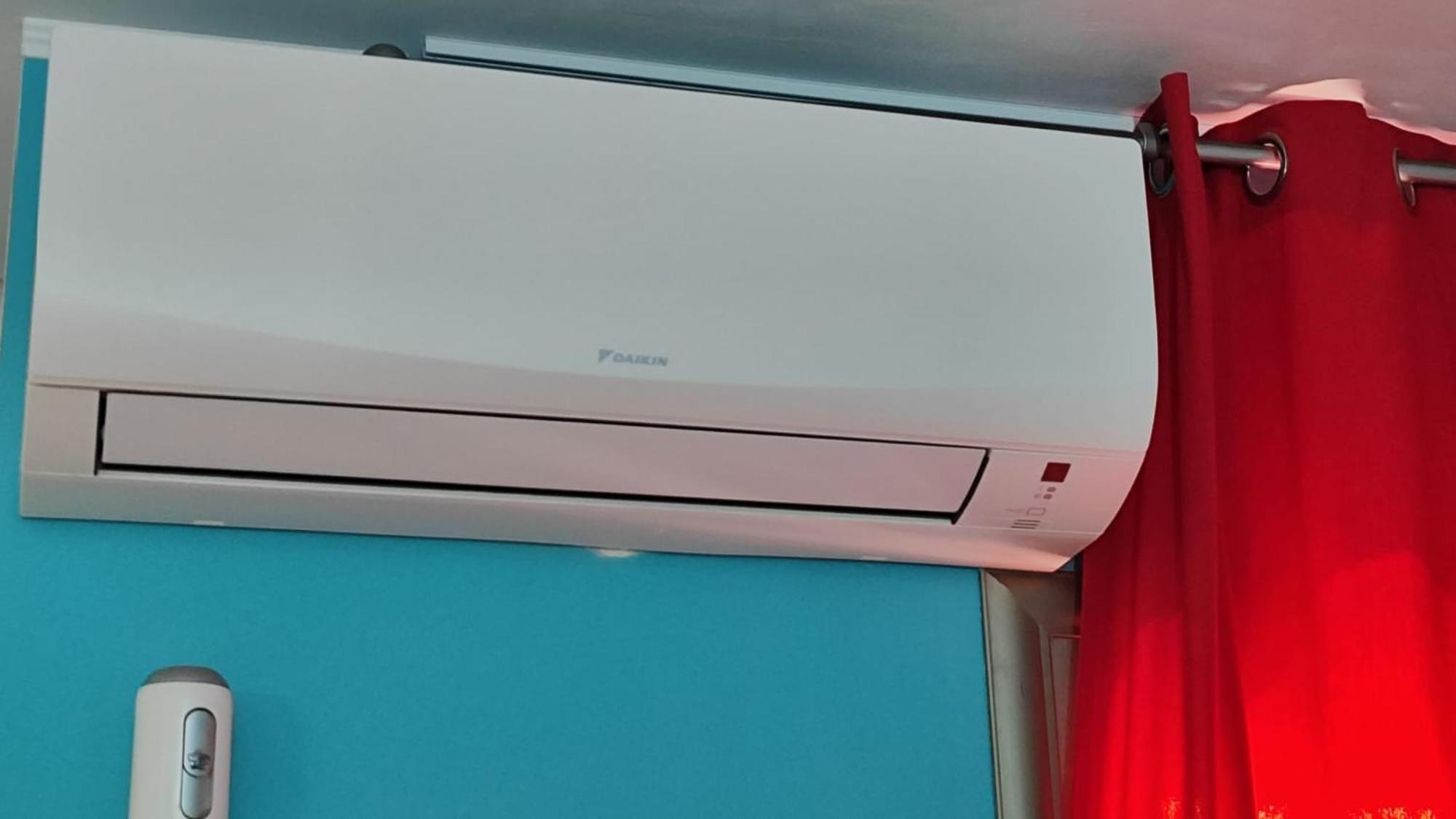 Apartamento Nuevo En Alcala, Con Aparcamento, Con Aircondicionador Luaran gambar