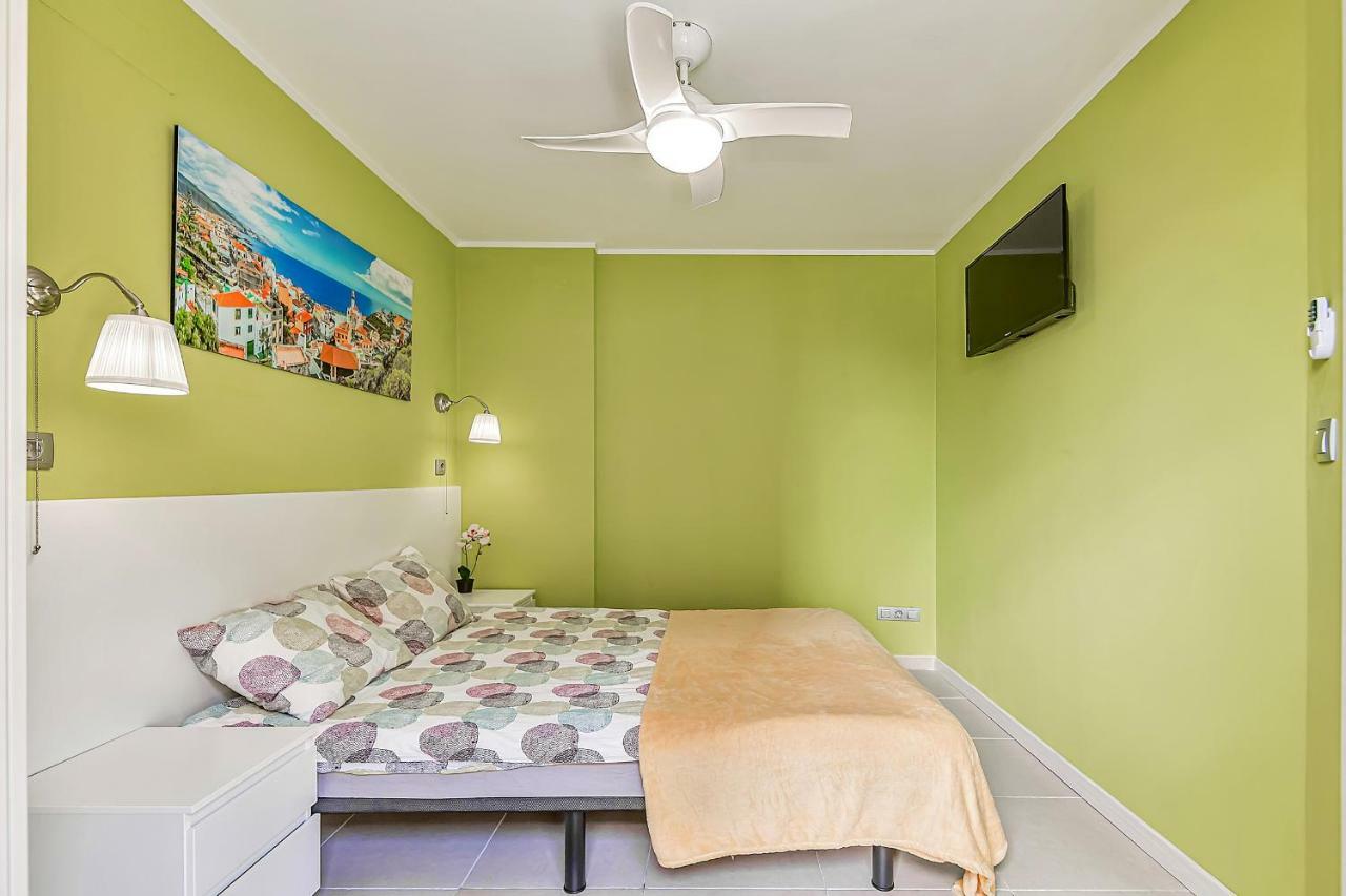 Apartamento Nuevo En Alcala, Con Aparcamento, Con Aircondicionador Luaran gambar